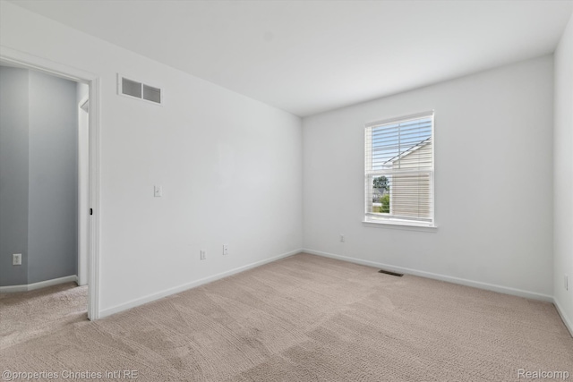1051 N Sherman Dr Unit B19, Royal Oak, MI 48067 - unfurnished room with carpet