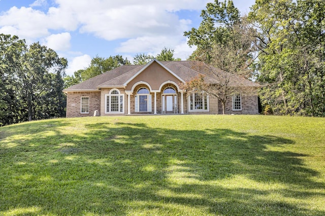 2128 Scenic Hills Dr, Jackson, MI 49201 - photo 1