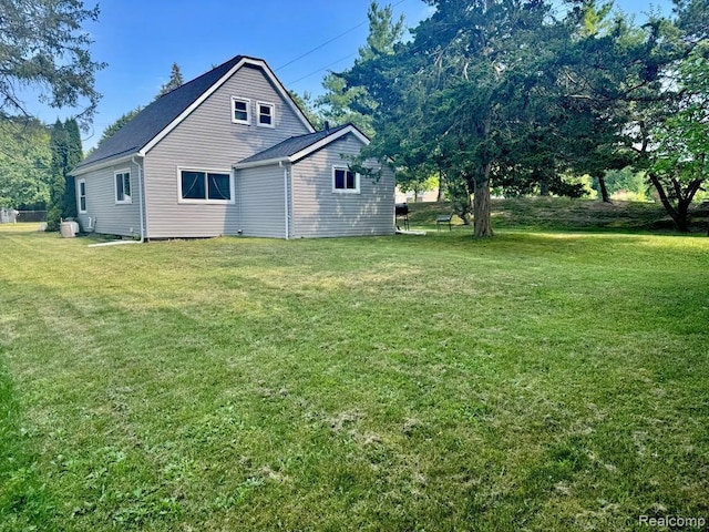 3344 Bathurst Ave, Rochester Hills, MI 48309 - photo 1
