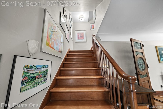 115 Illinois Ave, Pontiac, MI 48341 - stairs with wood finished floors