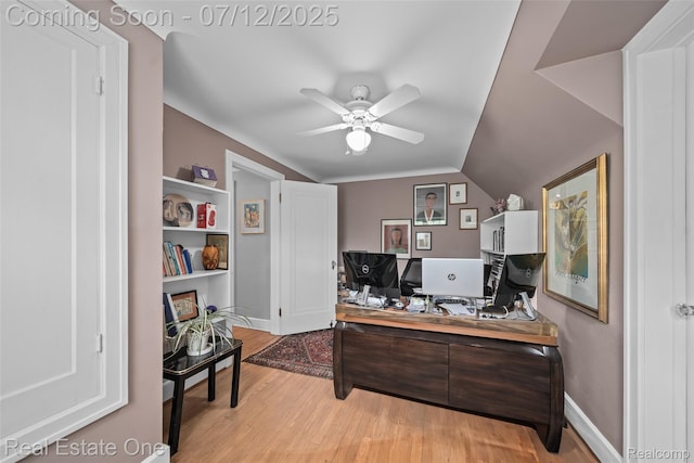 115 Illinois Ave, Pontiac, MI 48341 - office with wood finished floors, ceiling fan, and vaulted ceiling