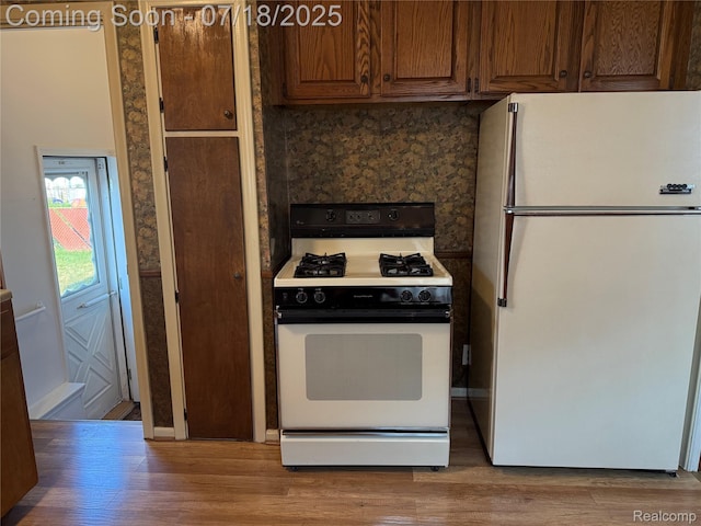 14820 Hanfor Ave, Allen Park, MI 48101 - photo 17