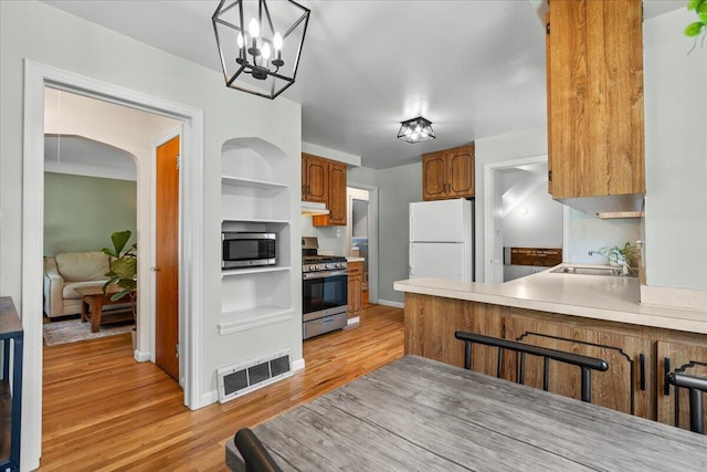 6794 Osage Ave, Allen Park, MI 48101