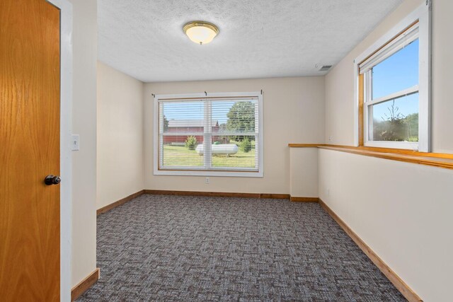 7870 Larry Ln, Middleville, MI 49333