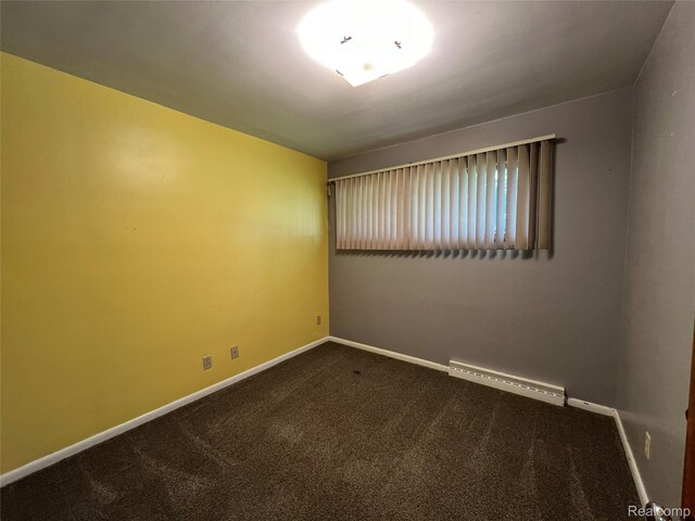 4175 Woodstock Rd, Waterford, MI 48328 - photo 12
