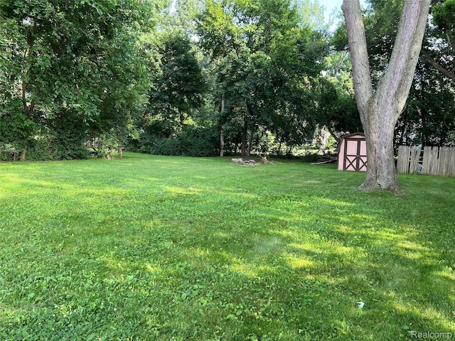 4175 Woodstock Rd, Waterford, MI 48328 - photo 27