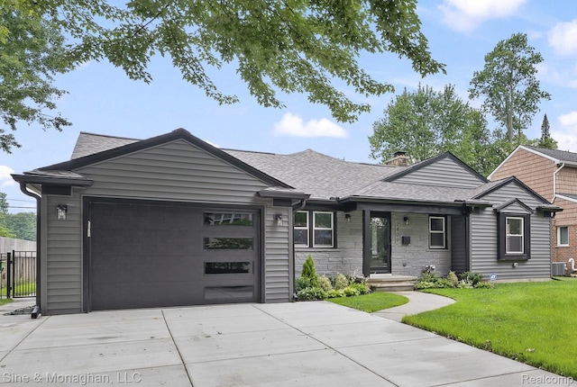 2409 N Vermont Ave, Royal Oak, MI 48073 - photo 1