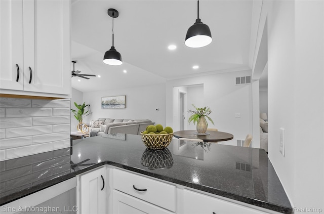 2409 N Vermont Ave, Royal Oak, MI 48073 - photo 13