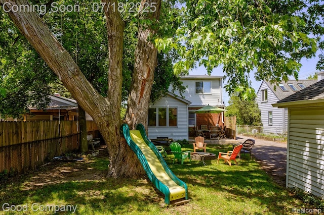 1517 W Troy St, Ferndale, MI 48220 - view of yard featuring a playground