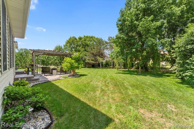 4261 Brest Rd, Newport, MI 48166