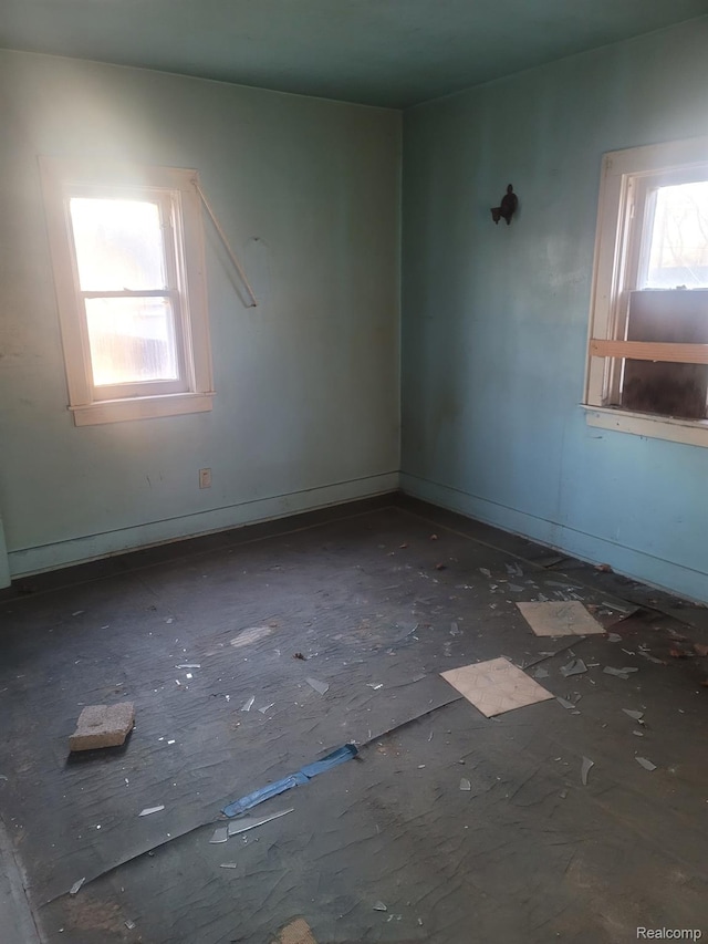 2221 Owen St, Saginaw, MI 48601