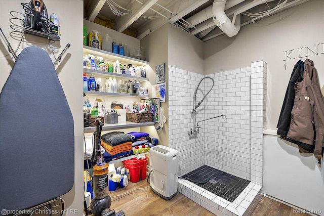 364 Chesterfield Ave, Birmingham, MI 48009 - bathroom featuring a shower stall and wood finished floors