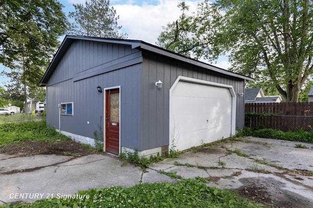 611 W 2nd St, Pinconning, MI 48650 - photo 21