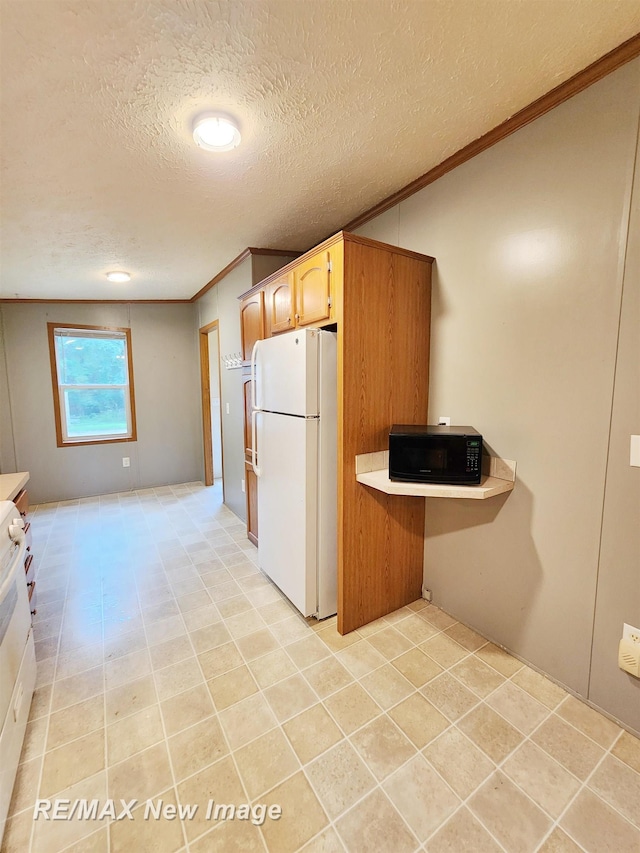 7085 Raucholz Rd, Saint Charles, MI 48655