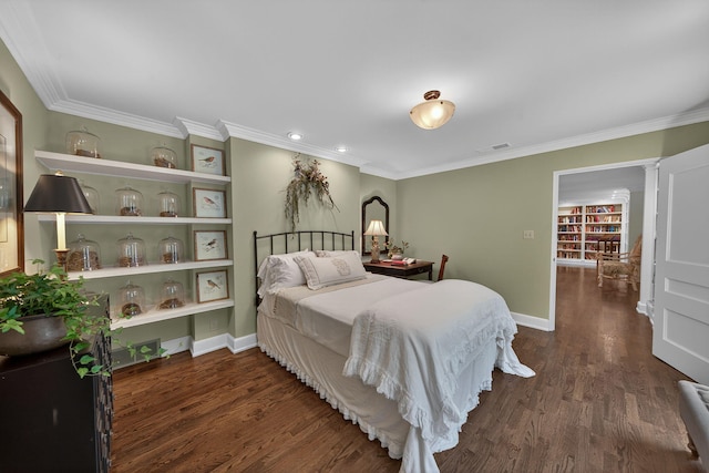 3420 Grange Rd, Berrien Springs, MI 49103 - bedroom with wood finished floors, crown molding, and recessed lighting