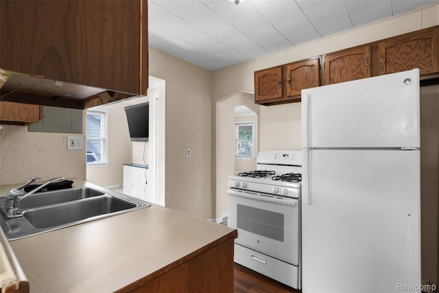 26537 Alger Blvd, Madison Heights, MI 48071 - photo 11