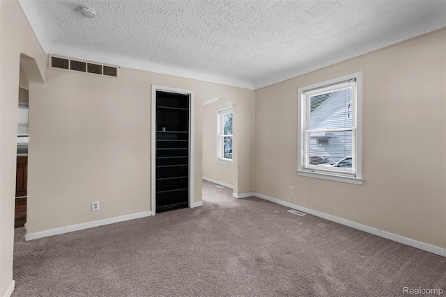 26537 Alger Blvd, Madison Heights, MI 48071 - photo 5