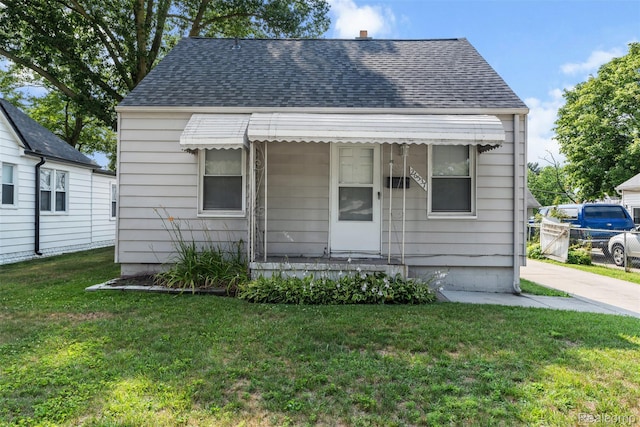26537 Alger Blvd, Madison Heights, MI 48071 - photo 2