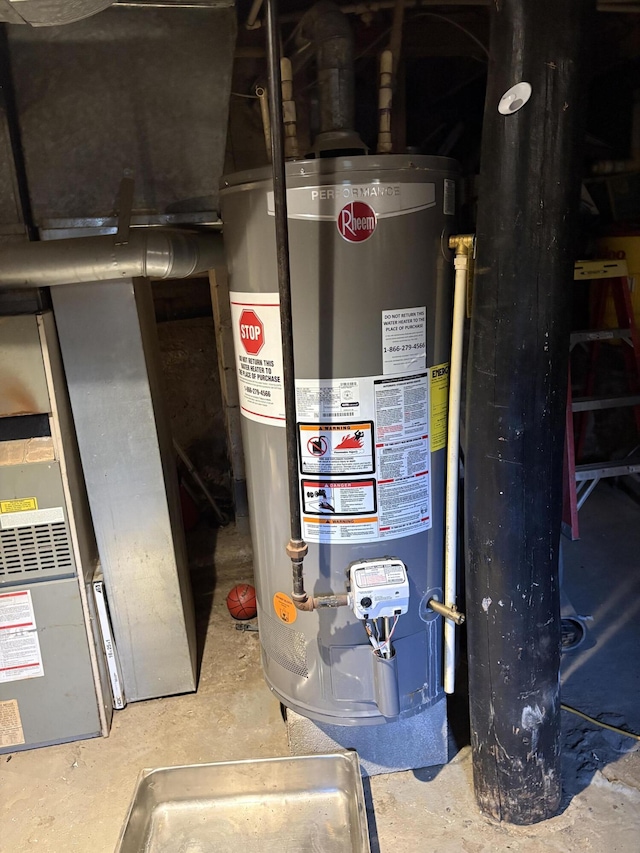 1993 Taube Ave, Benton Harbor, MI 49022 - utility room featuring water heater