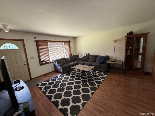 2579 Dearborn Ave, Rochester Hills, MI 48309 - living room with wood finished floors