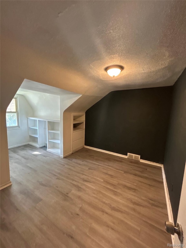 10811 Roxbury St, Detroit, MI 48224 - photo 16