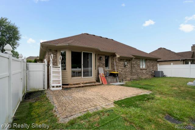 54256 Oconee Dr, Macomb, MI 48042 - photo 36
