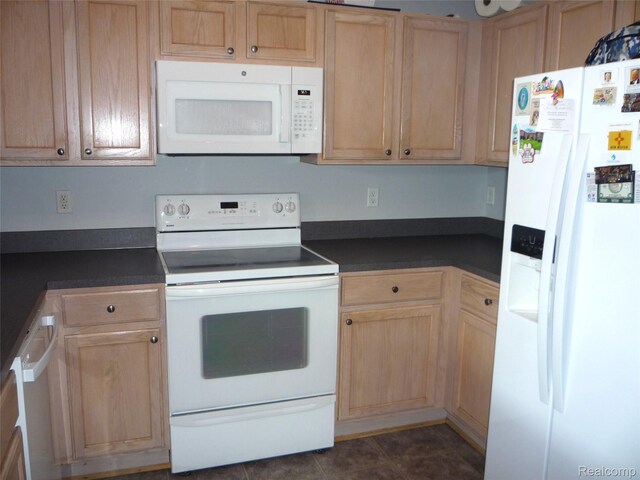 43038 Strand Dr, Sterling Heights, MI 48313 - photo 9