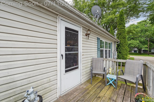 3410 Eastdale Dr, Flint, MI 48506 - view of wooden deck