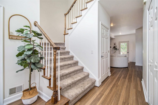 928 Wickford Dr, Kalamazoo, MI 49009 - photo 3