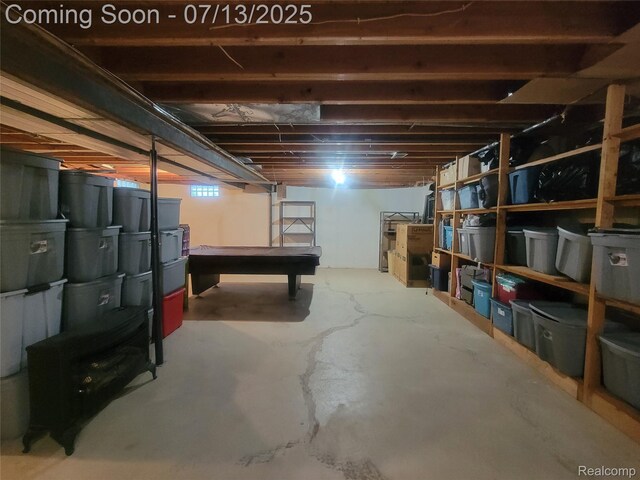 14373 Racho Blvd, Taylor, MI 48180 - unfinished below grade area with pool table