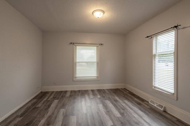 352 Holmdene Blvd NE, Grand Rapids, MI 49503 - photo 9