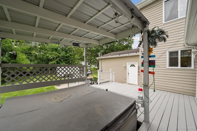 514 Sulley St, Waterford, MI 48327 - view of wooden terrace