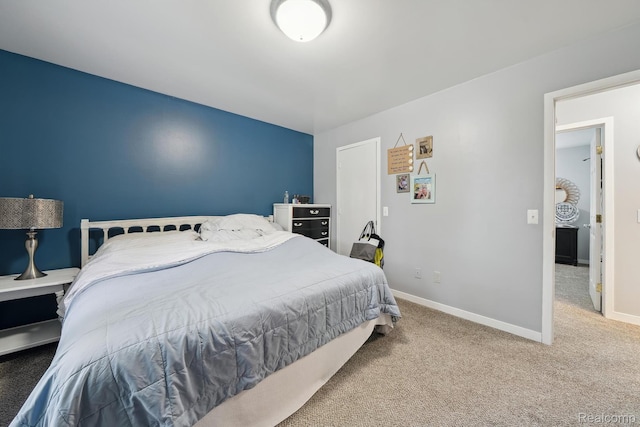 514 Sulley St, Waterford, MI 48327 - carpeted bedroom with baseboards