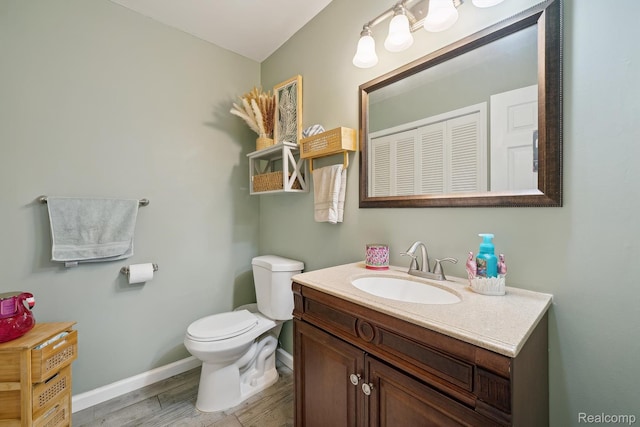 514 Sulley St, Waterford, MI 48327 - bathroom with vanity and wood finished floors