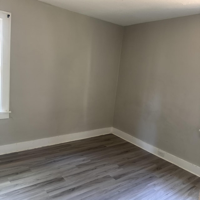 1073 Ada Ave, Muskegon, MI 49442 - photo 9
