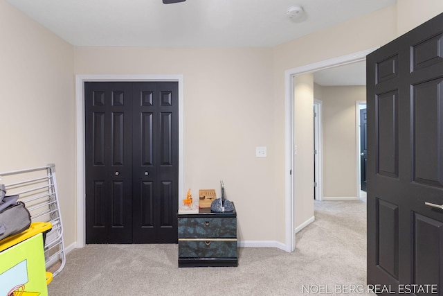 13462 Ravine View Dr, Grand Haven, MI 49417 - entrance foyer with carpet and ceiling fan
