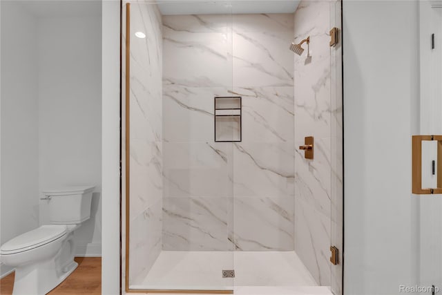 4627 Cimarron Dr, Bloomfield Hills, MI 48302 - full bathroom featuring toilet and a marble finish shower