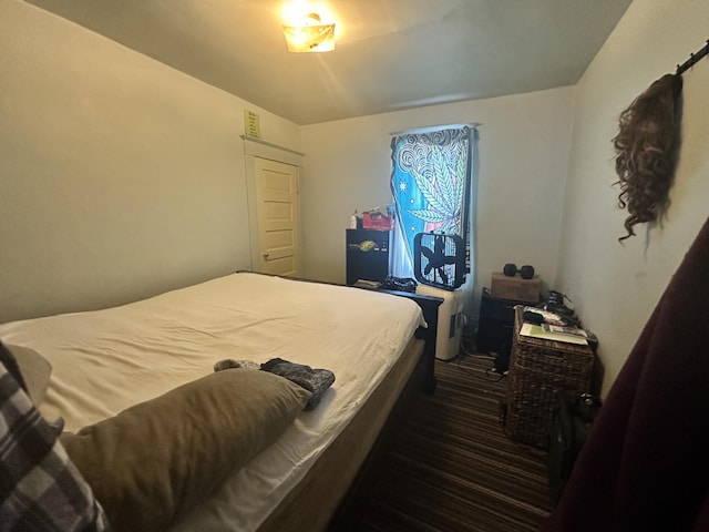 945 Kalamazoo Ave SE, Grand Rapids, MI 49507 - bedroom with wood finished floors