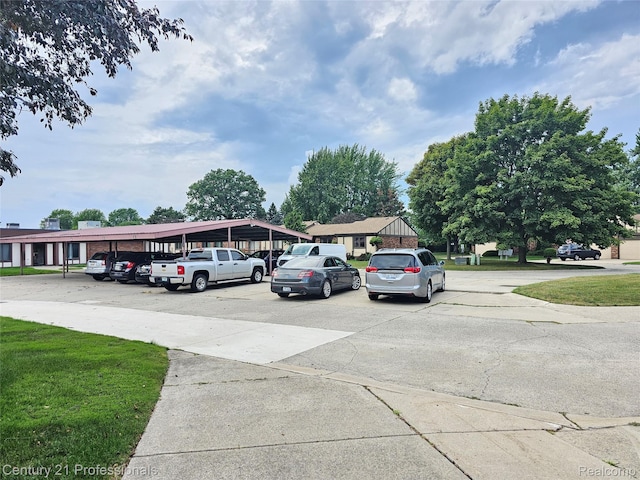 4866 Elm Tree Ln, Warren, MI 48092 - view of uncovered parking lot