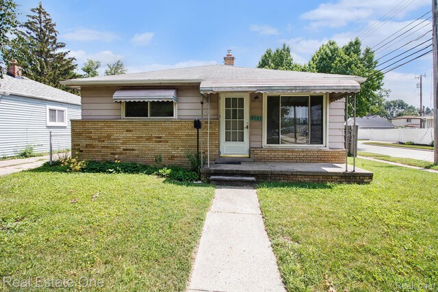 4707 Gertrude St, Dearborn Heights, MI 48125 - photo 1
