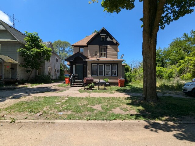 650 Pavone St, Benton Harbor, MI 49022 - view of front facade