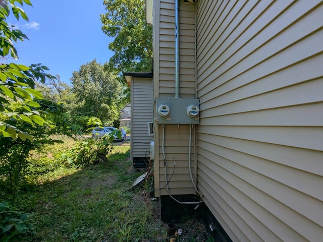 650 Pavone St, Benton Harbor, MI 49022 - exterior view of electric meter