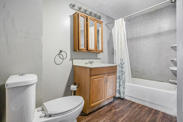 404 Susan Ave, Sturgis, MI 49091 - bathroom featuring shower / tub combo with curtain, wood finished floors, and vanity