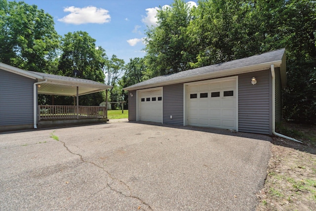 19905 N Ave, Battle Creek, MI 49017 - view of detached garage
