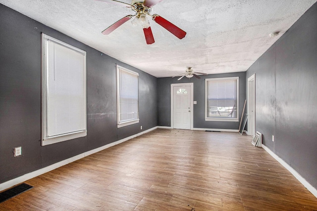 604 Mclaughlin Ave, Muskegon, MI 49442 - photo 16