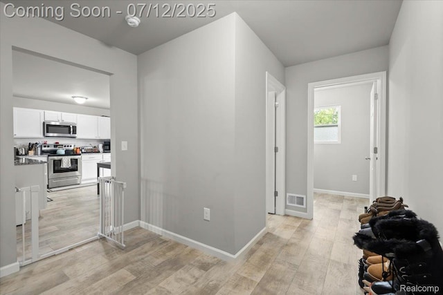 3071 Ivy Wood Cir, Howell, MI 48855 - photo 11