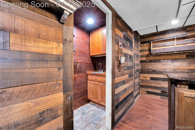 3454 Everett Dr, Rochester Hills, MI 48307 - bar featuring wooden walls and a sauna