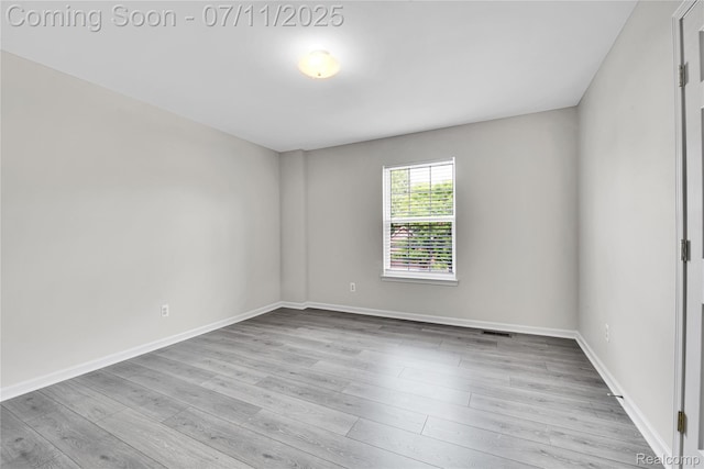 3454 Everett Dr, Rochester Hills, MI 48307 - empty room with wood finished floors