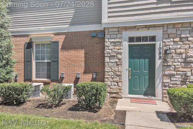1088 Alameda Blvd, Troy, MI 48085 - photo 2