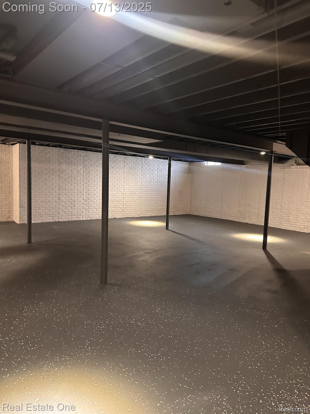 820 Woodhaven Dr, Commerce Twp, MI 48390 - view of basement